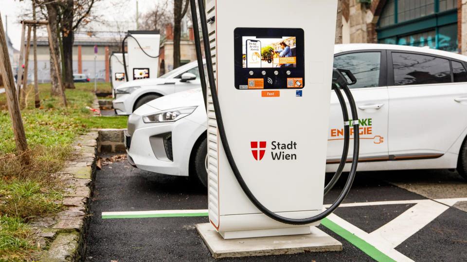 Rekordokat döntöget Bécsben az elektromos autózás