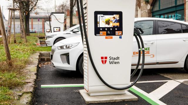 Rekordokat döntöget Bécsben az elektromos autózás