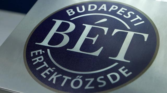Történelmi mérföldkő a pesti tőzsdén: 150.000 pont fölött zárt a BUX index